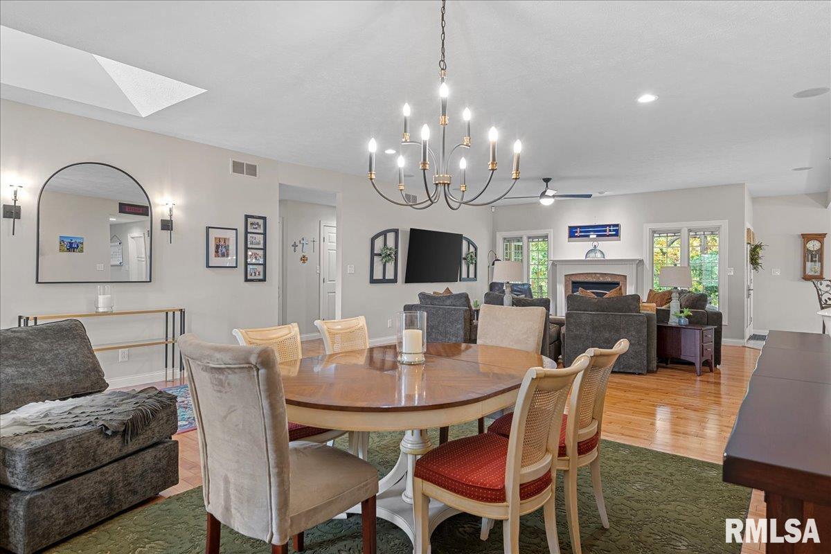 28360 Quarton Road Palmyra, IL 62674 - Photo 11 of 58