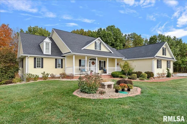 $499,900 | 28360 Quarton Road, Palmyra, IL 62674