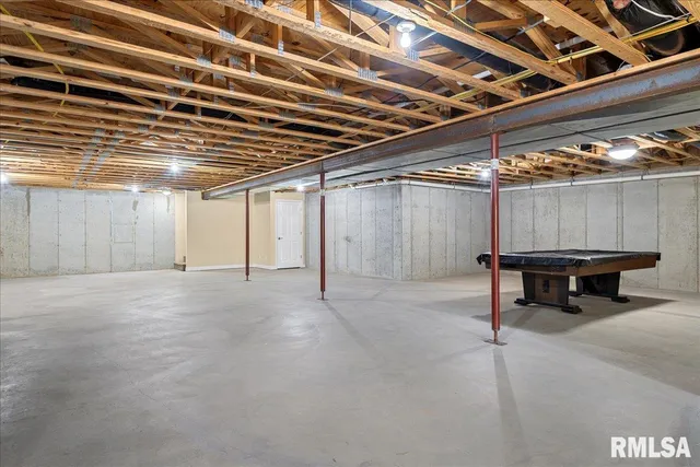 $499,900 | 28360 Quarton Road, Palmyra, IL 62674