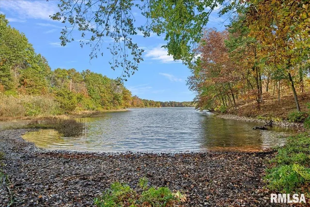 $499,900 | 28360 Quarton Road, Palmyra, IL 62674