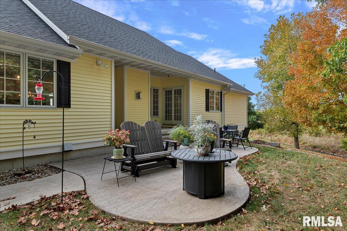 28360 Quarton Road Palmyra, IL 62674 - Photo 51 of 58