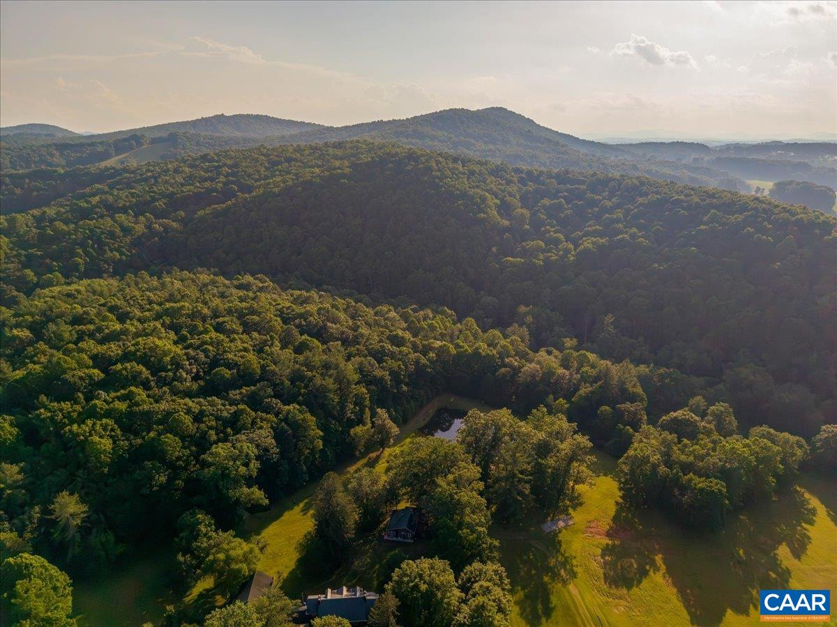 2492 Stable Road Hillsville, VA 24343 - Photo 15 of 65