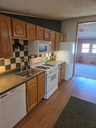 $244,900 | 27282 Bass Brook Lane, Cohasset, MN 55721