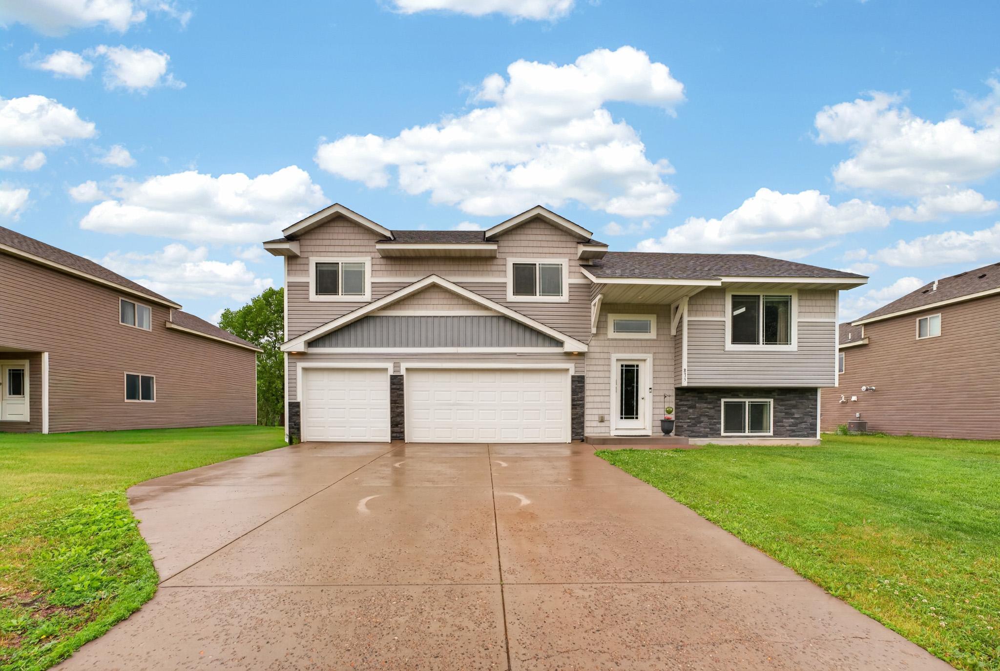 835 Highview Loop Southeast Pine City, MN 55063 - Photo 1 of 38