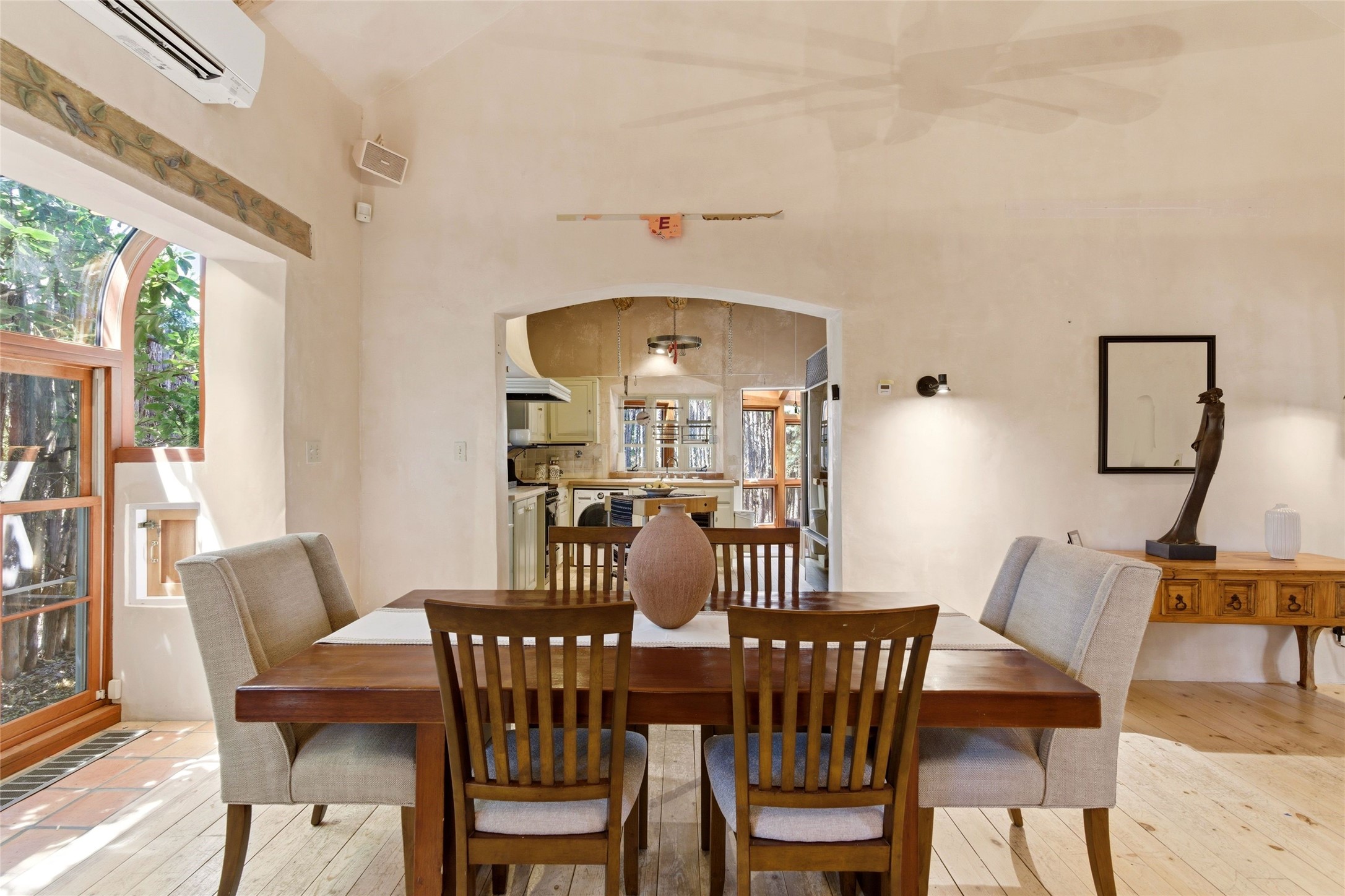 1442 Bishops Lodge Road Santa Fe, NM 87506 - Photo 12 of 40