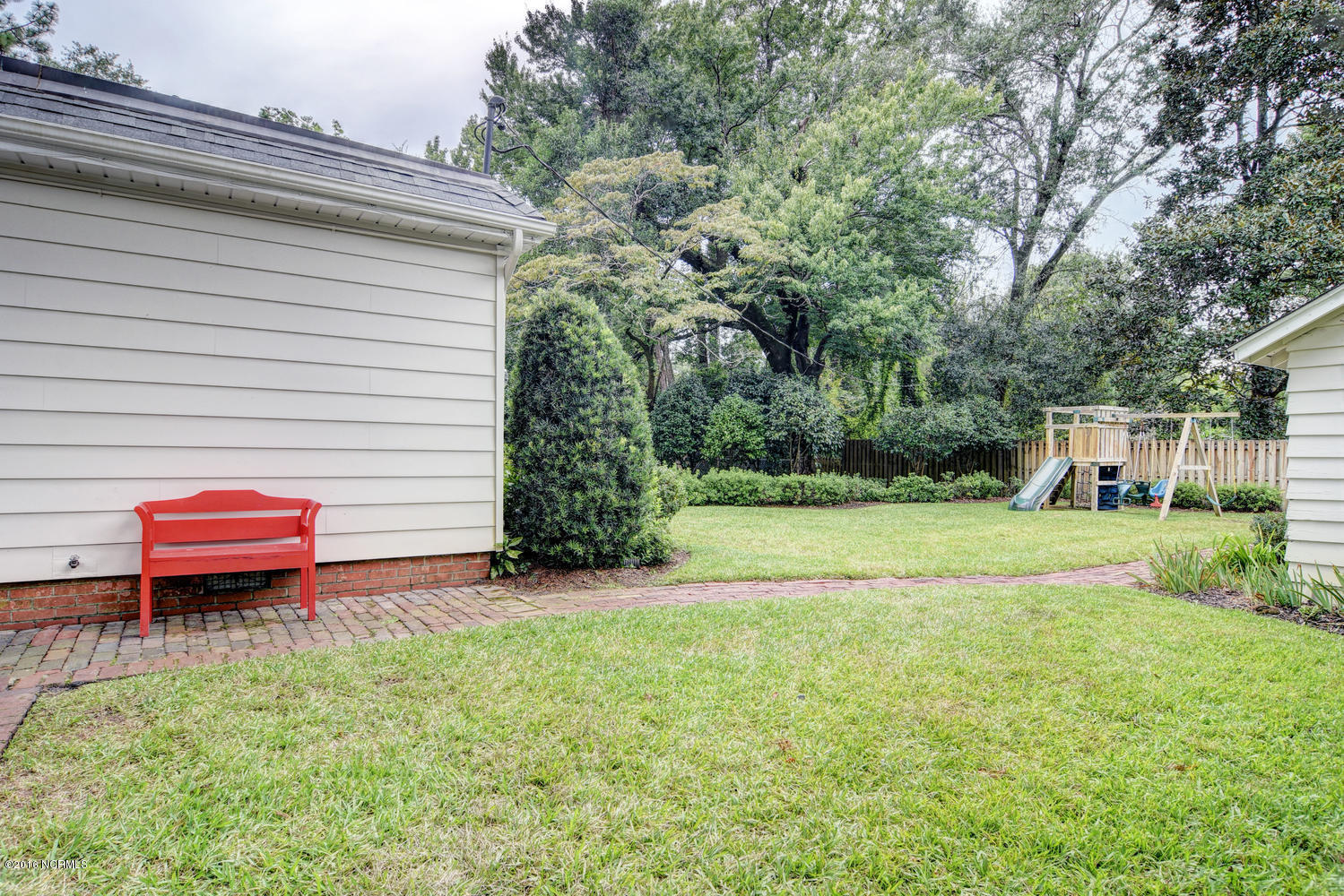 1206 Country Club Road Wilmington, NC 28403 - Photo 31 of 32 1206 Country Club Rd-large-031-29-DSC 54