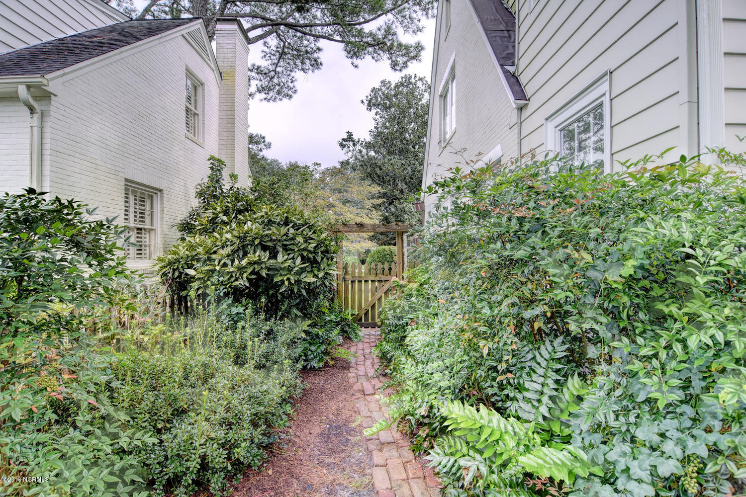 1206 Country Club Road Wilmington, NC 28403 - Photo 32 of 32 1206 Country Club Rd-large-032-28-DSC 54
