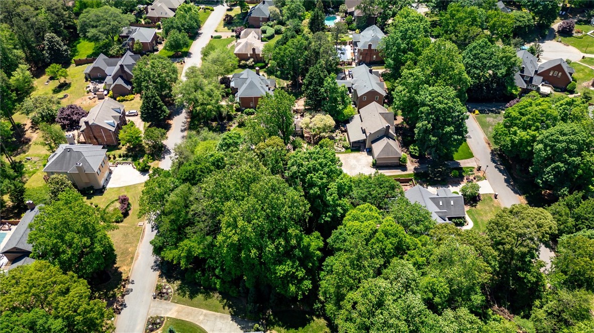 109 Nightingale Lane Greenville, SC 29607 - Photo 6 of 16