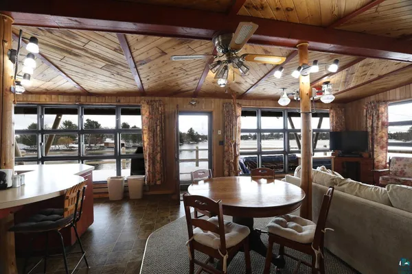 $679,000 | Xxx Xxx Lake, Cook, MN 55723