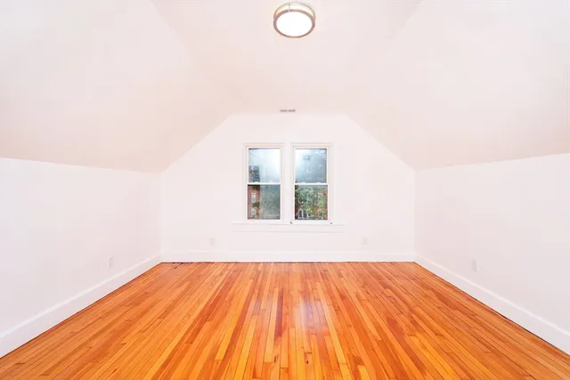 $4,200 | 5 Chauncy Street, Unit 3, Cambridge, MA 02138