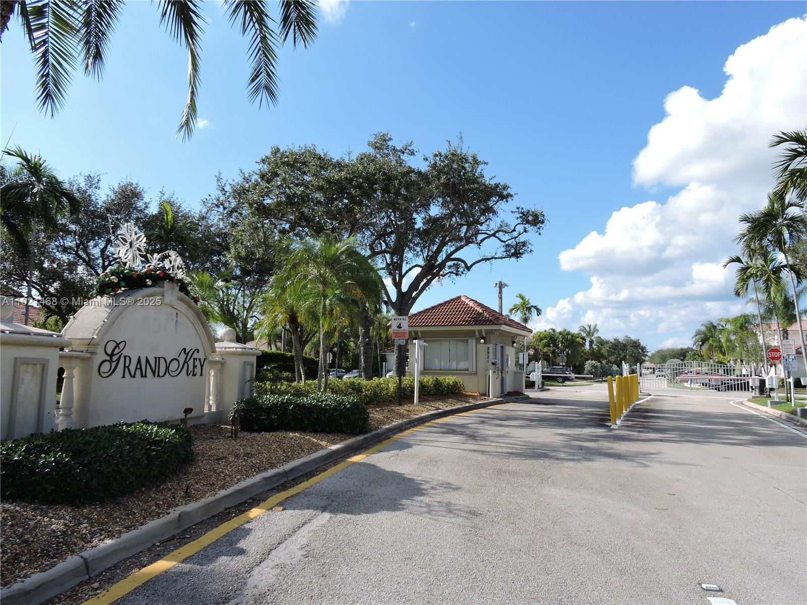 18744 Southwest 28th Court, Unit 18744 Miramar, FL 33029 - Photo 2 of 43