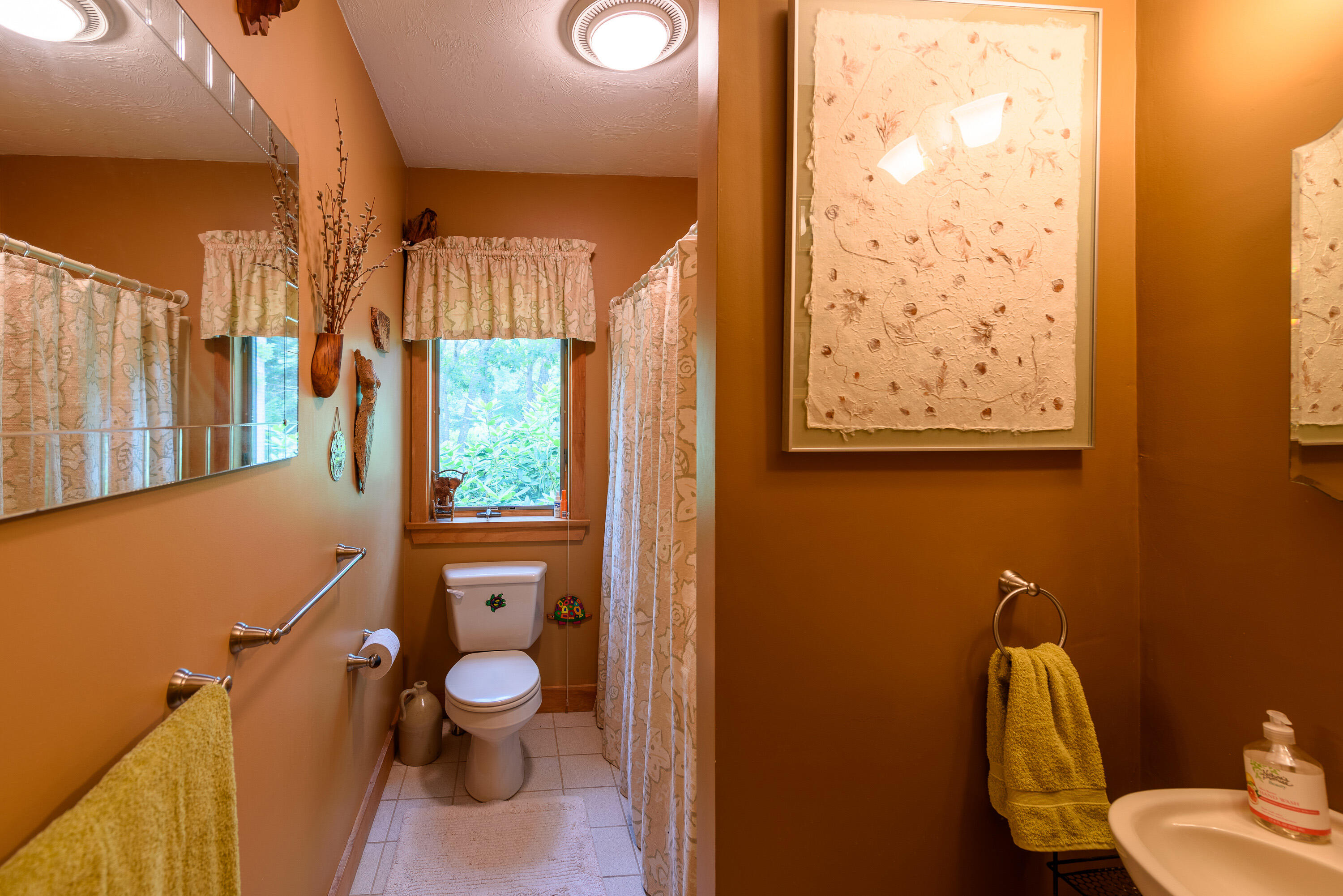 566 Scrubby Neck Road West Tisbury, MA 02568 - Photo 11 of 41 566 Scrubby Neck Rd-14