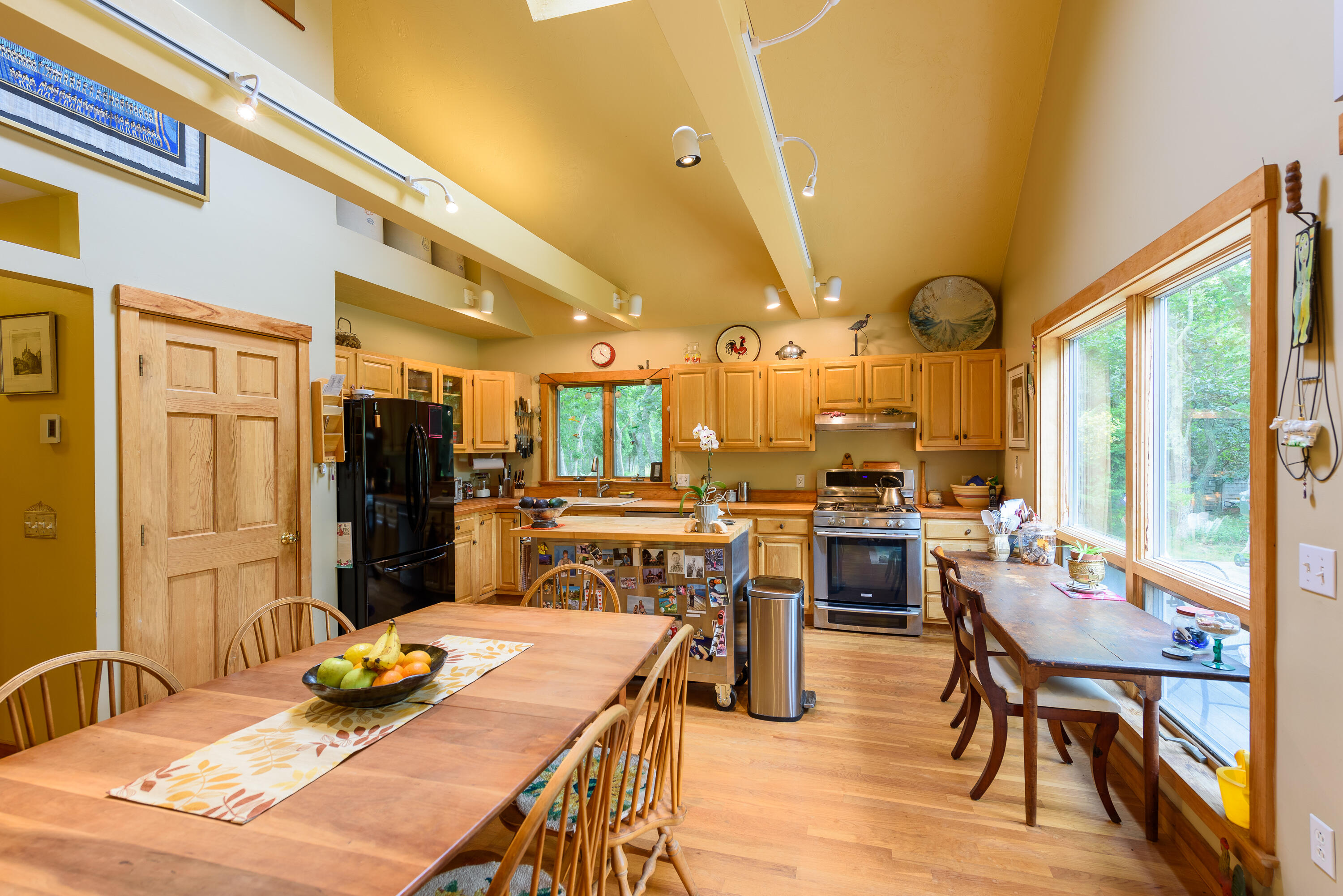 566 Scrubby Neck Road West Tisbury, MA 02568 - Photo 15 of 41 566 Scrubby Neck Rd-22