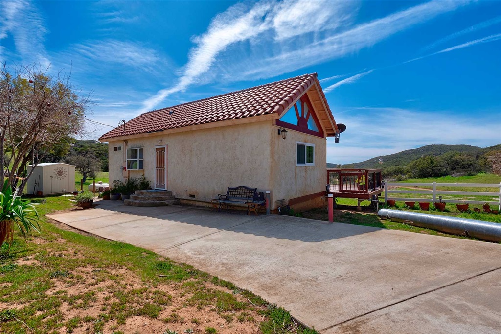 23085 Old Ranch Road Alpine, CA 91901 - Photo 18 of 25
