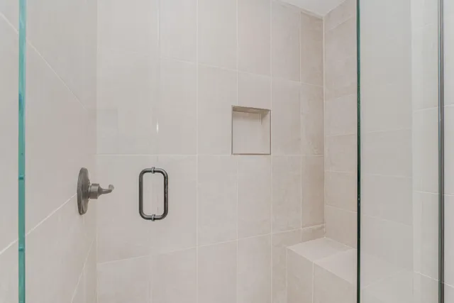 $585,900 | 1303 Gallery Pointe Drive, Saline, MI 48176