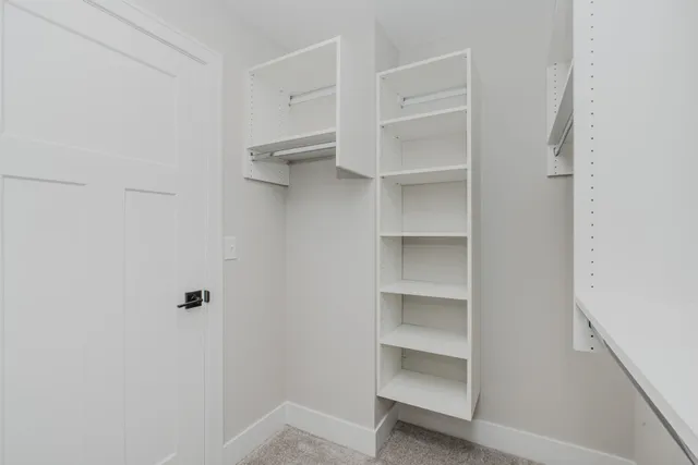 $585,900 | 1303 Gallery Pointe Drive, Saline, MI 48176