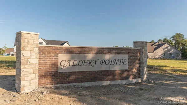 $562,900 | 1303 Gallery Pointe Drive, Saline, MI 48176