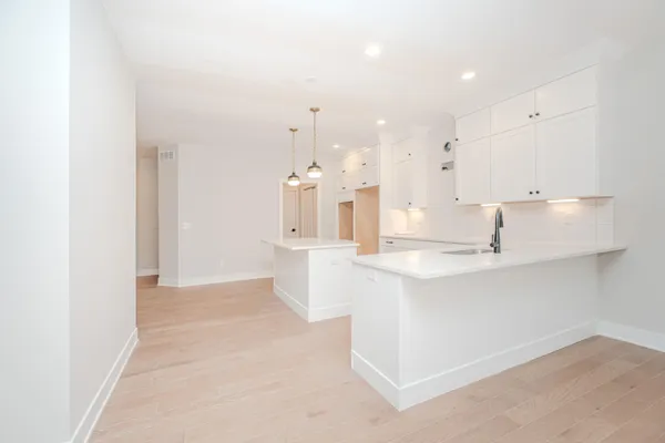 $562,900 | 1303 Gallery Pointe Drive, Saline, MI 48176