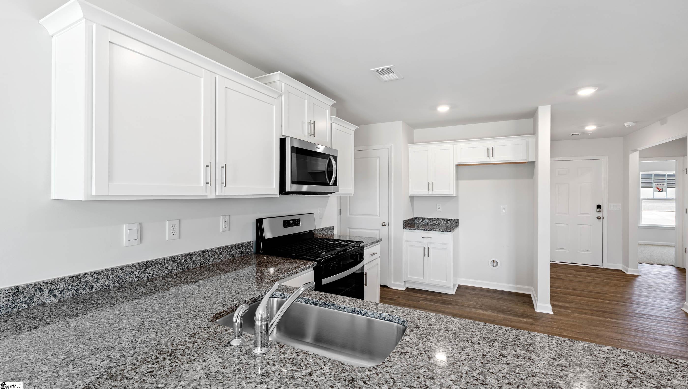 208 Stone Creek Road Clinton, SC 29325 - Photo 11 of 28 Gallery Image 11