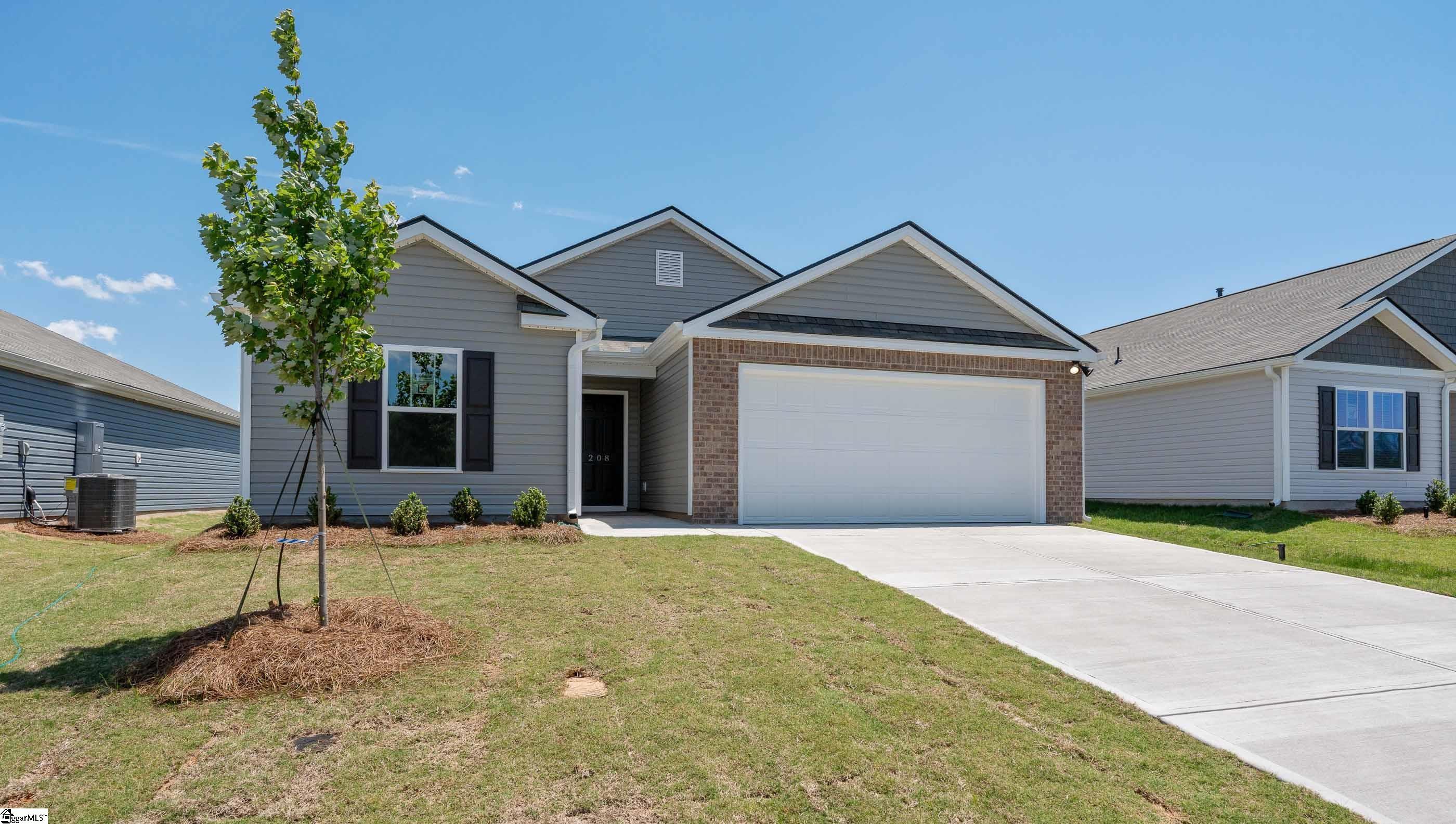 208 Stone Creek Road Clinton, SC 29325 - Photo 3 of 28 Gallery Image 3