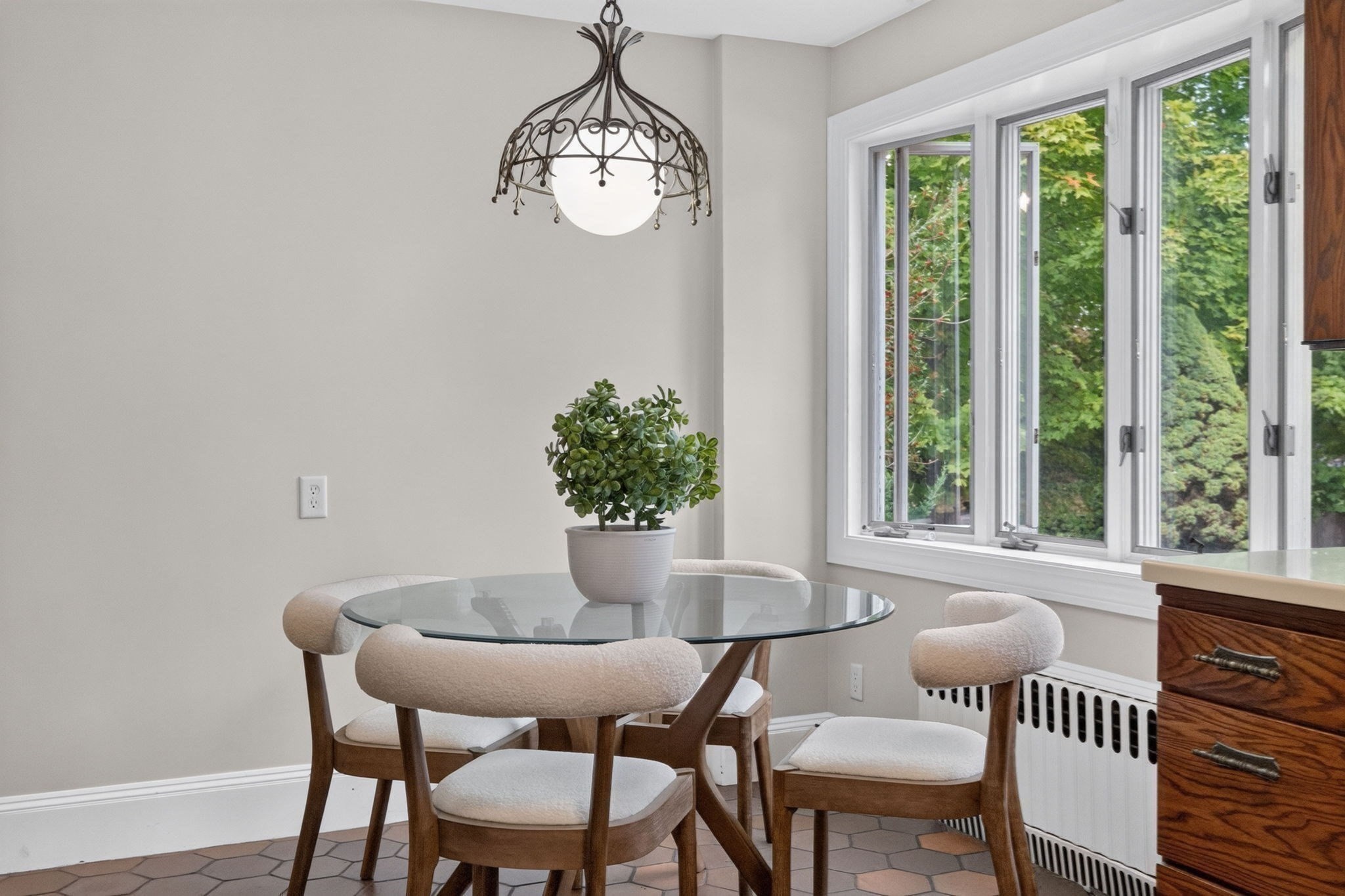 12 Grantland Road Wellesley, MA 02481 - Photo 17 of 31 Gallery Image 17