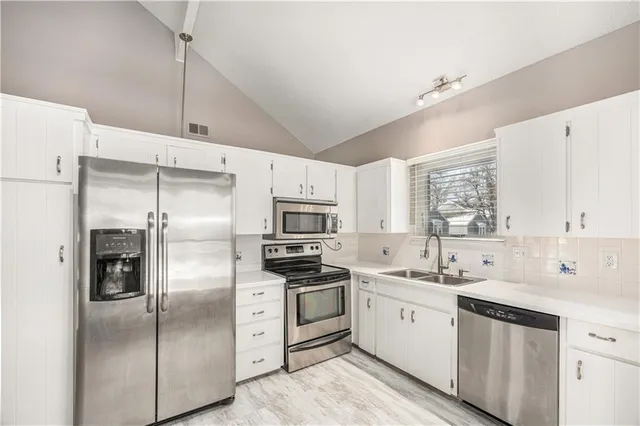 $259,900 | 8044 Halsey Street, Lenexa, KS 66215