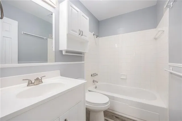 $259,900 | 8044 Halsey Street, Lenexa, KS 66215