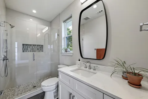 $525,000 | 1312 East M. Franklin Avenue, Unit 2, Austin, TX 78721
