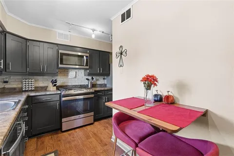 $144,900 | 732 Forest Green Drive, Coraopolis, PA 15108