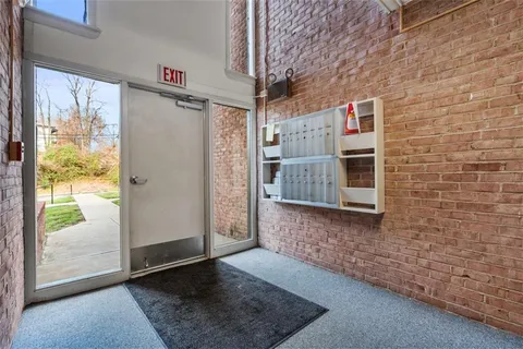 $144,900 | 732 Forest Green Drive, Coraopolis, PA 15108