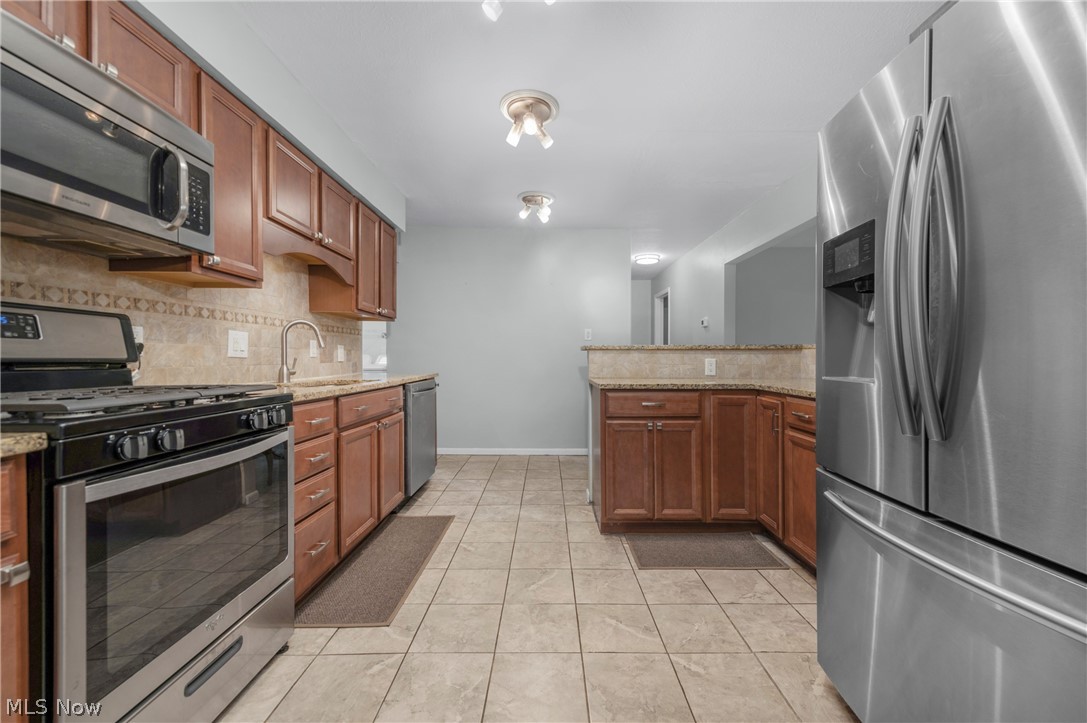 318 Bellaire Road Avon Lake, OH 44012 - Photo 14 of 50