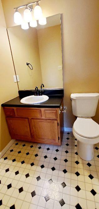 8013 Intervale Way Powell, TN 37849 - Photo 14 of 18 Guest Bath