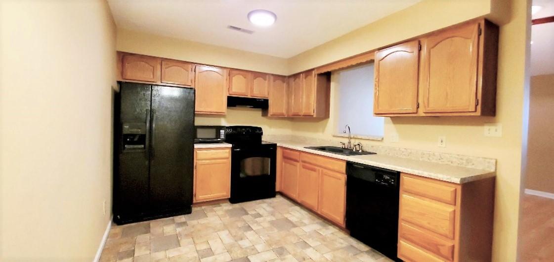 8013 Intervale Way Powell, TN 37849 - Photo 6 of 18 Step Saver Kitchen