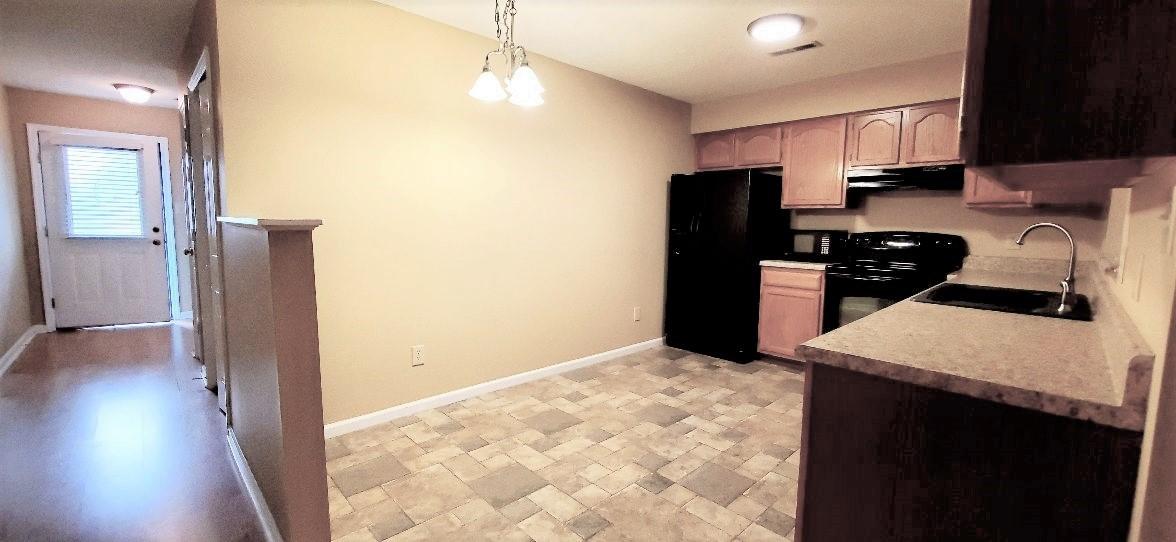 8013 Intervale Way Powell, TN 37849 - Photo 7 of 18 Eat in Kitchen