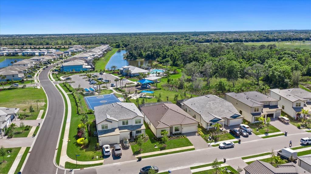 16211 Hidden Oak Loop Lakewood Ranch, FL 34211 - Photo 39 of 42