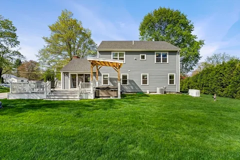 $869,000 | 497 Wood Lane, North Andover, MA 01845