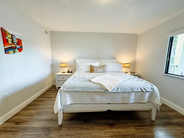 $549,000 | 901 Seafarer Circle, Unit 101, Jupiter, FL 33477