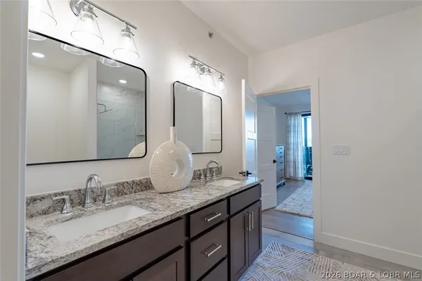 $549,000 | 4925 Robins Circle, Unit 2B, Osage Beach, MO 65065