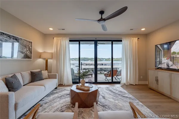 $549,000 | 4925 Robins Circle, Unit 2B, Osage Beach, MO 65065