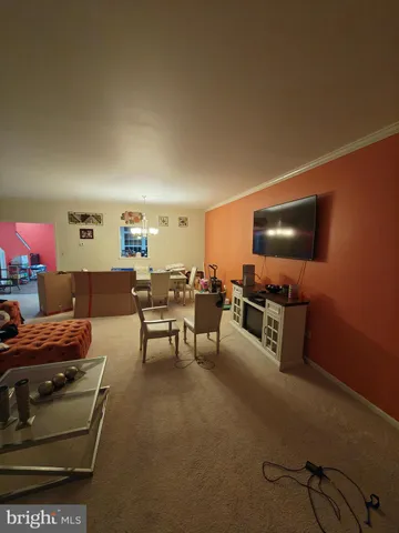 $419,999 | 2079 Huntington Lane, Easton, PA 18040