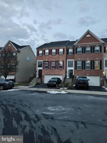 $419,999 | 2079 Huntington Lane, Easton, PA 18040