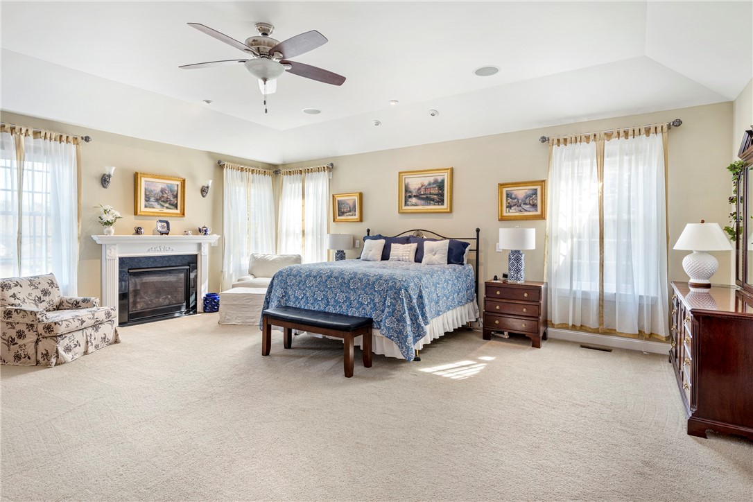 3070 Diamond Hill Road Cumberland, RI 02864 - Photo 16 of 38