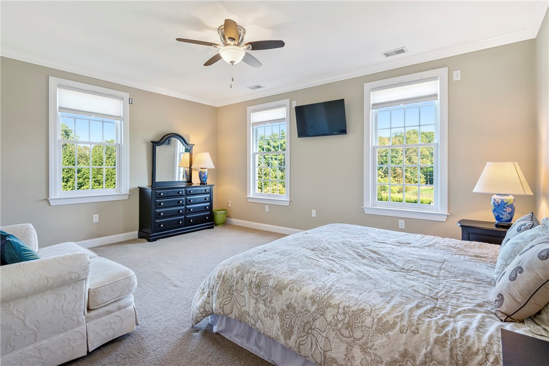 3070 Diamond Hill Road Cumberland, RI 02864 - Photo 22 of 38