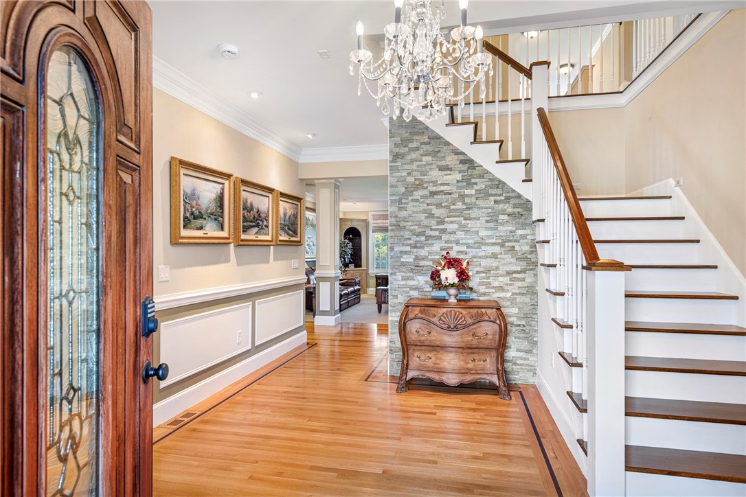 3070 Diamond Hill Road Cumberland, RI 02864 - Photo 5 of 38