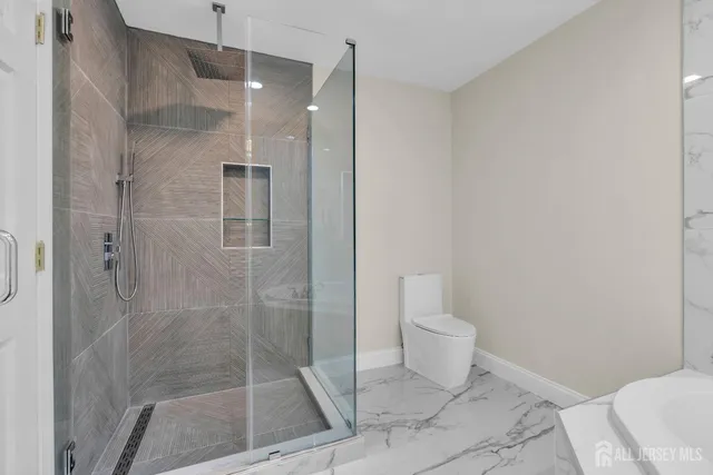 $1,249,900 | 537 South Atlantic Avenue, Matawan, NJ 07747