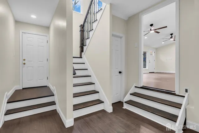 $1,249,900 | 537 South Atlantic Avenue, Matawan, NJ 07747