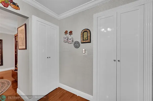 $374,500 | 1920 Northeast 1st Terrace, Unit H212, Wilton Manors, FL 33305