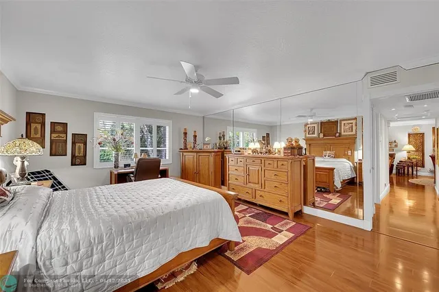 $374,500 | 1920 Northeast 1st Terrace, Unit H212, Wilton Manors, FL 33305