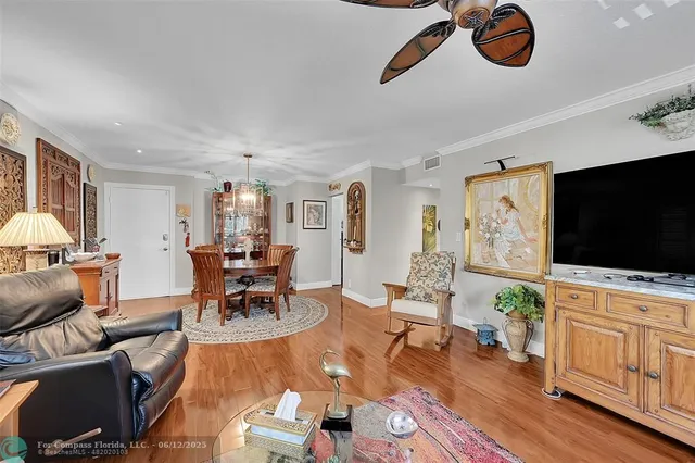 $374,500 | 1920 Northeast 1st Terrace, Unit H212, Wilton Manors, FL 33305