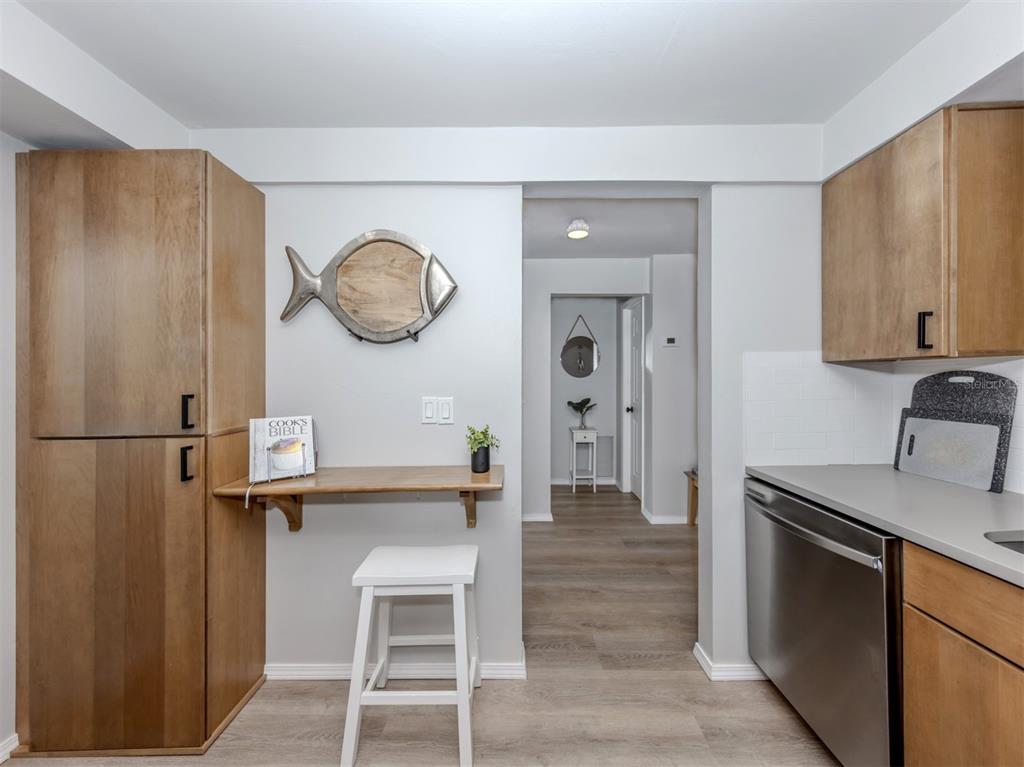 400 Mission Trail East, Unit D Venice, FL 34285 - Photo 17 of 39